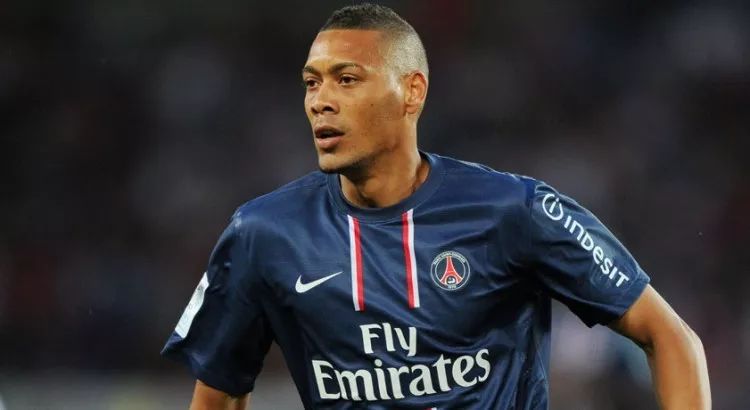  里昂客场逆袭，终结摩纳哥不败金身  