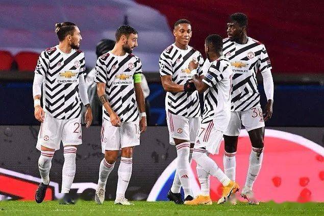  尼斯客场逆袭成功终结巴黎十二连胜