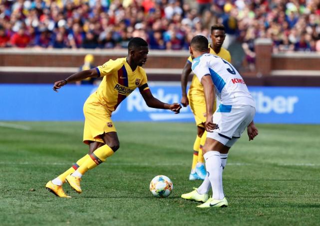  萨索洛锋线双星联袂建功，绿巴萨战术体系显威力